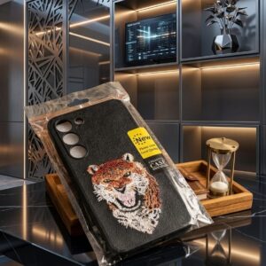 SAMSUNG Galaxy S22 Tiger Face LUXURY Back Cover